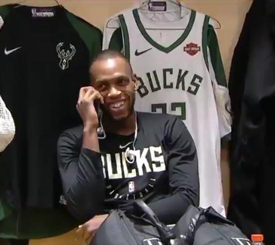 全队第三高！王俊杰两分5中4得9分终结3连败 赵维伦第7场被DNP（王俊杰5投4中砍9分助队止三连败，全队得分第三；赵维伦第7战DNP）