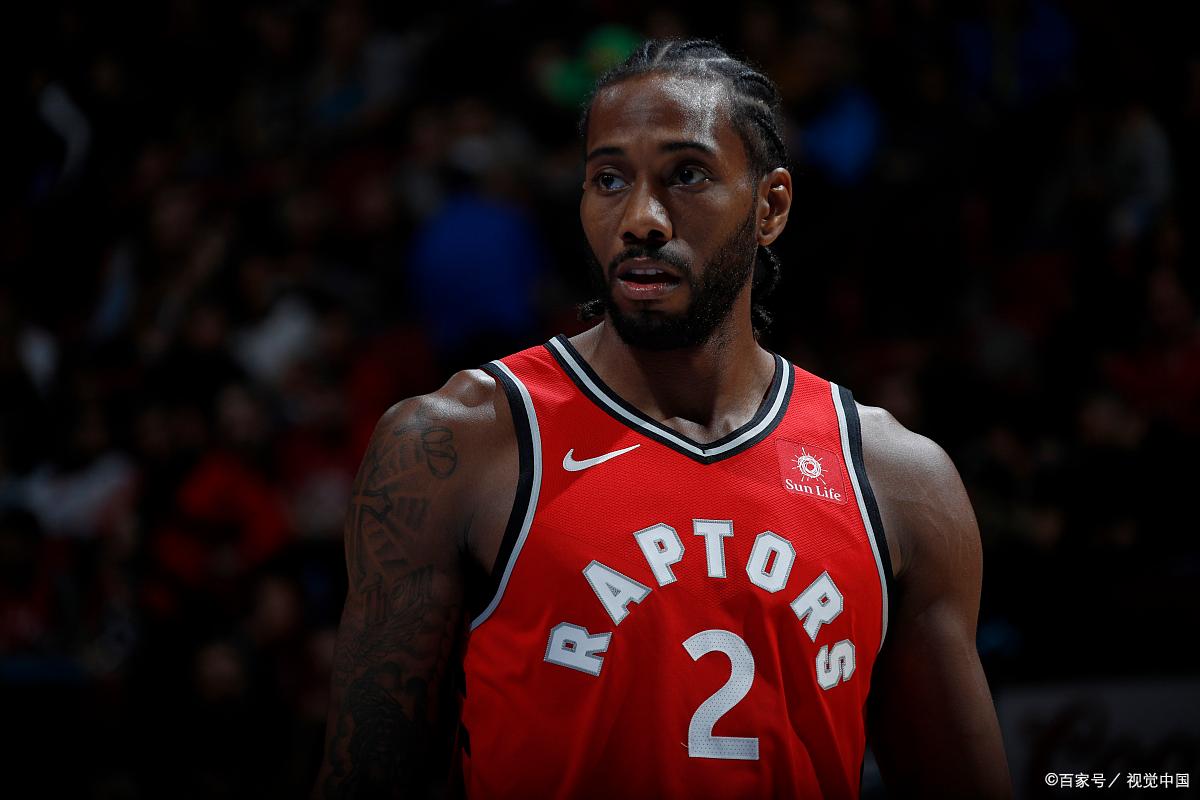 一剑封喉！高诗岩三分杀死比赛 全场仅这一次出手&贡献5分8助（关键三分定胜局！高诗岩全场唯一出手命中，贡献5分8助攻）