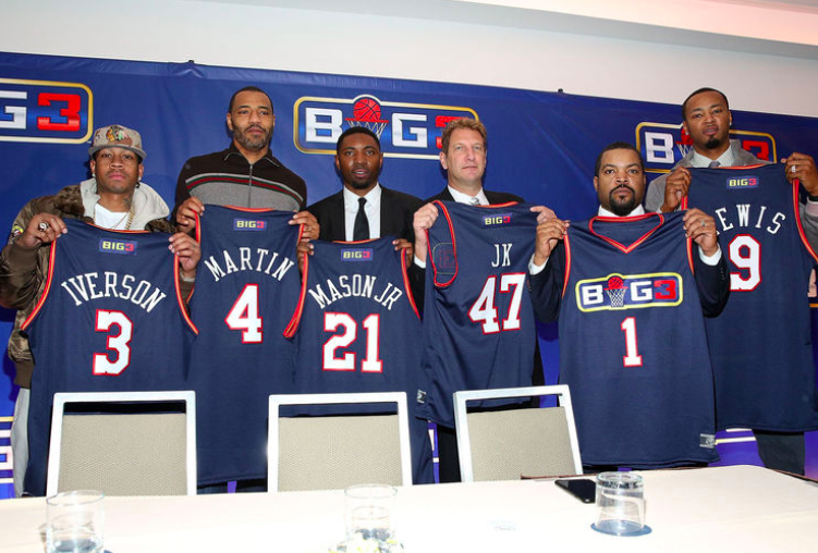 镜报：买安德森要1亿-1.2亿镑，曼联可能通过出售5人筹集资金（镜报：安德森要价1亿至1.2亿英镑，曼联或通过出售5将筹资）